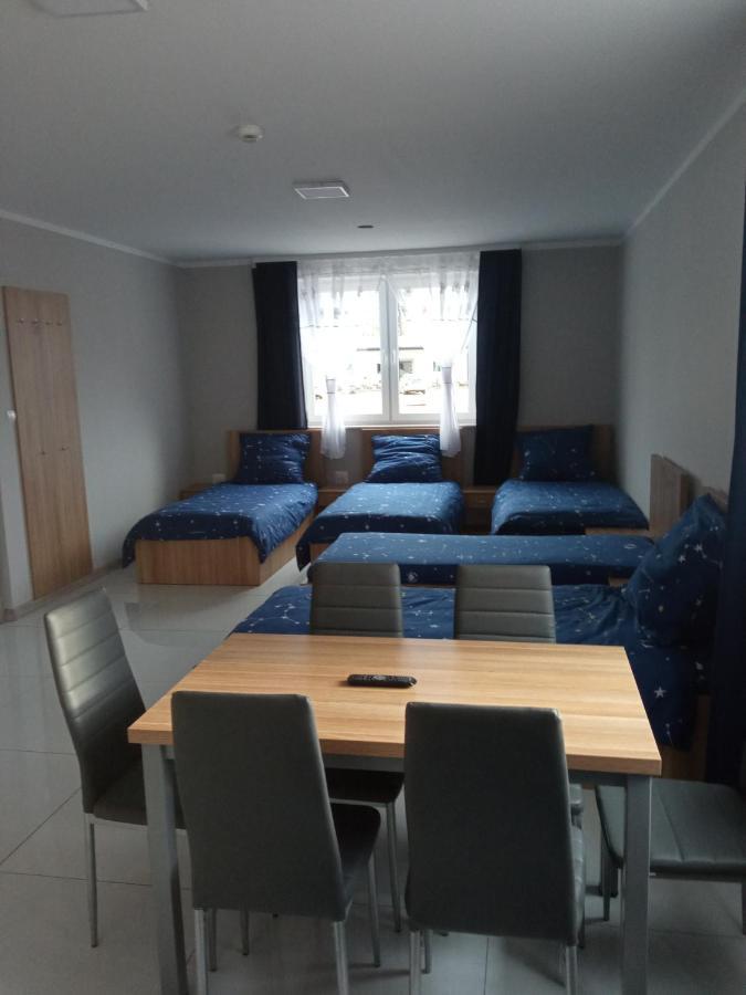 A Pousada Czerwony Szafir Grodzisk Grodzisk Mazowiecki Exterior foto