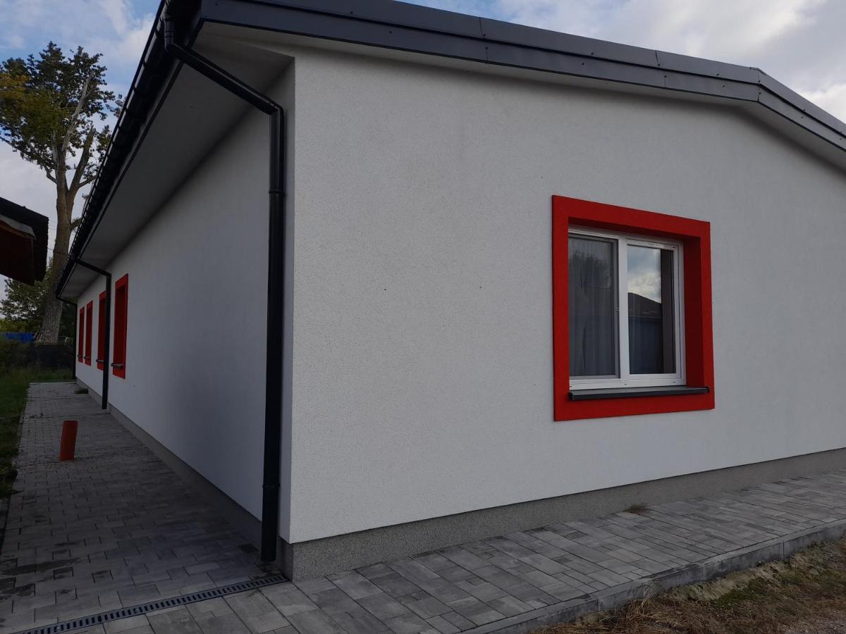 A Pousada Czerwony Szafir Grodzisk Grodzisk Mazowiecki Exterior foto